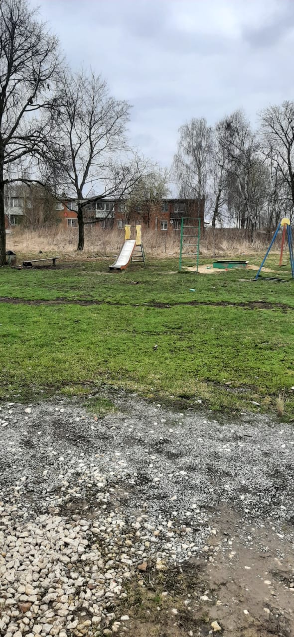 Обустройство детской игровой площадки в п.Боровковский по ул.Парковая в районе дома № 2.