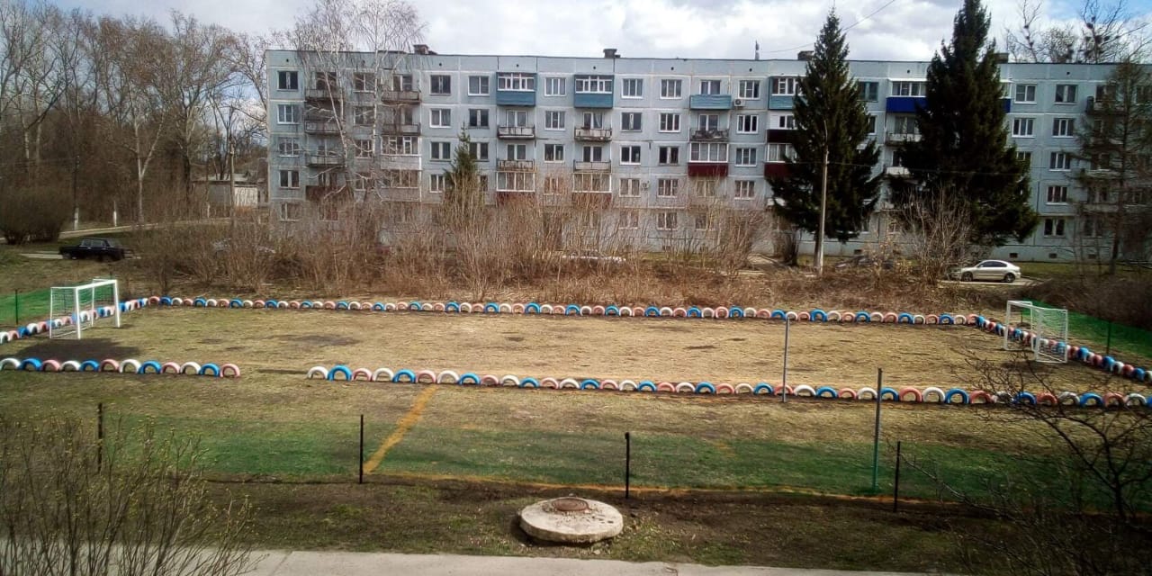 Обустройство спортивной площадки в. п. Восточный, в районе д. №5 и д.№6, Ефремовского района.