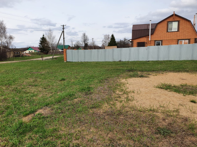 Обустройство  детской  площадки  в районе д. 33  деревни Пироговка- Соковнино Щекинского района