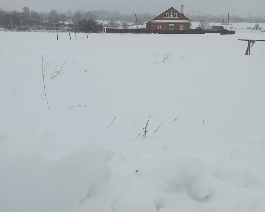 Обустройство спортивной площадки по адресу:  Щекинский район, д. Шевелевка, ул.Советская Россия, около дома №8.