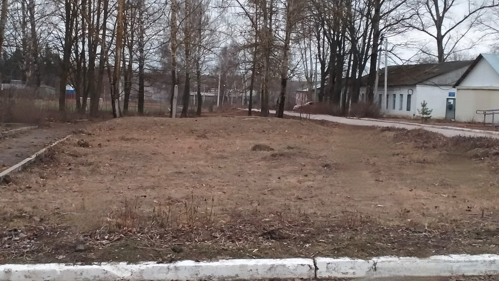 Обустройство спортивной площадки по адресу: Воловский район, п.Горный