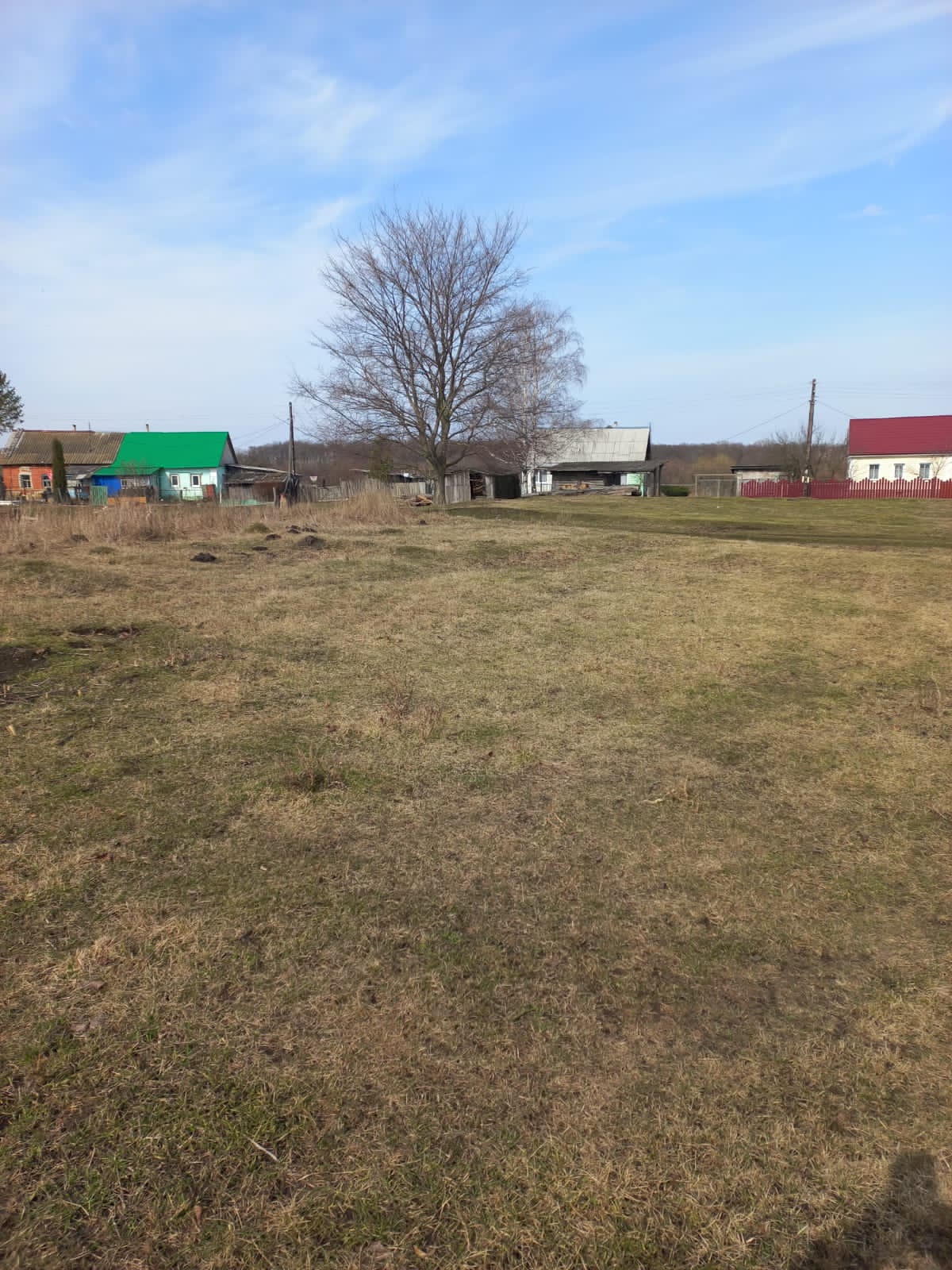 Обустройство детской площадки по адресу: Веневский район, д.Карники, ул.Мира вблизи д.5.