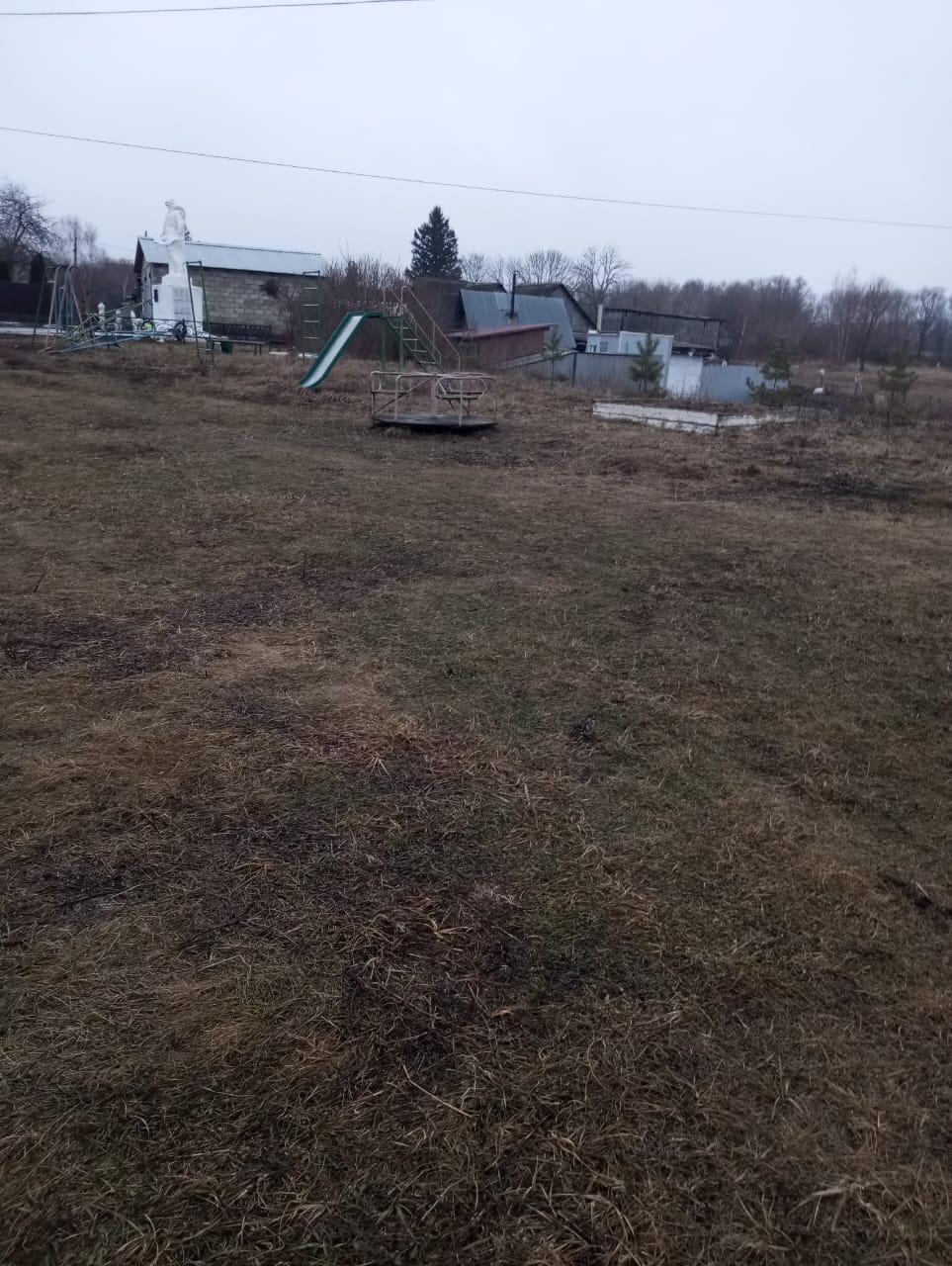 Обустройство детской игровой площадки по адресу: Кимовский район, с. Муравлянка.