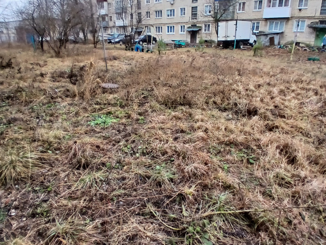 Обустройство детской игровой площадки по адресу: г.Киреевск ,ул.Льва Толстого дом 26.