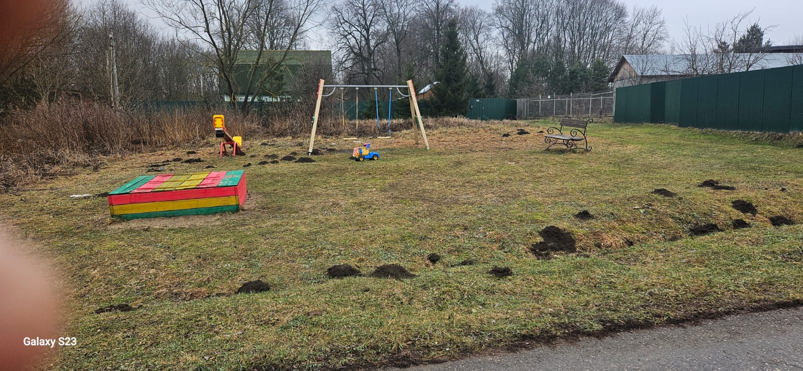 Обустройство детской площадки по адресу: Заокский район, д.Железня