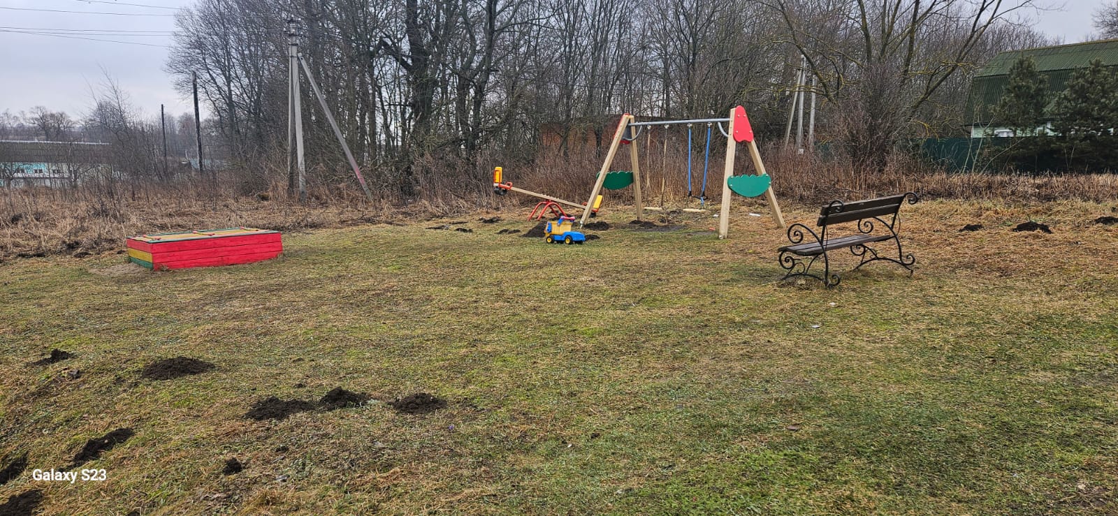 Обустройство детской площадки по адресу: Заокский район, д.Железня