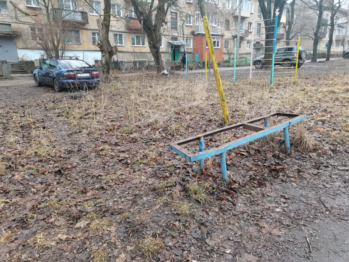 Обустройство детской площадки по адресу: Щекинский район, город Советск, ул. Парковая, в районе д. 16а