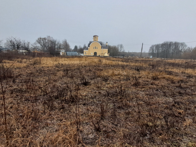 Обустройство детской площадки "Детство-детство, ты куда бежишь?" по адресу:  Плавский район, д. Новое Жуково, ул. Школьная, около дома №39