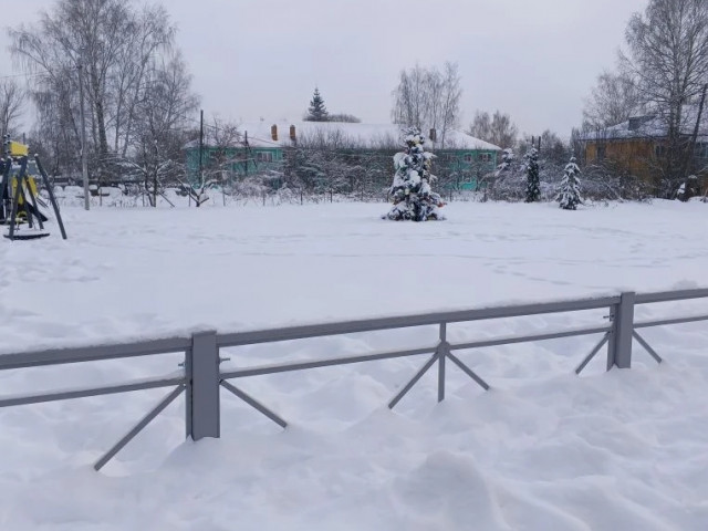 Обустройство спортивной площадки по адресу:  Веневский район, пос. Мордвес, ул. Садовая, вблизи дома № 2