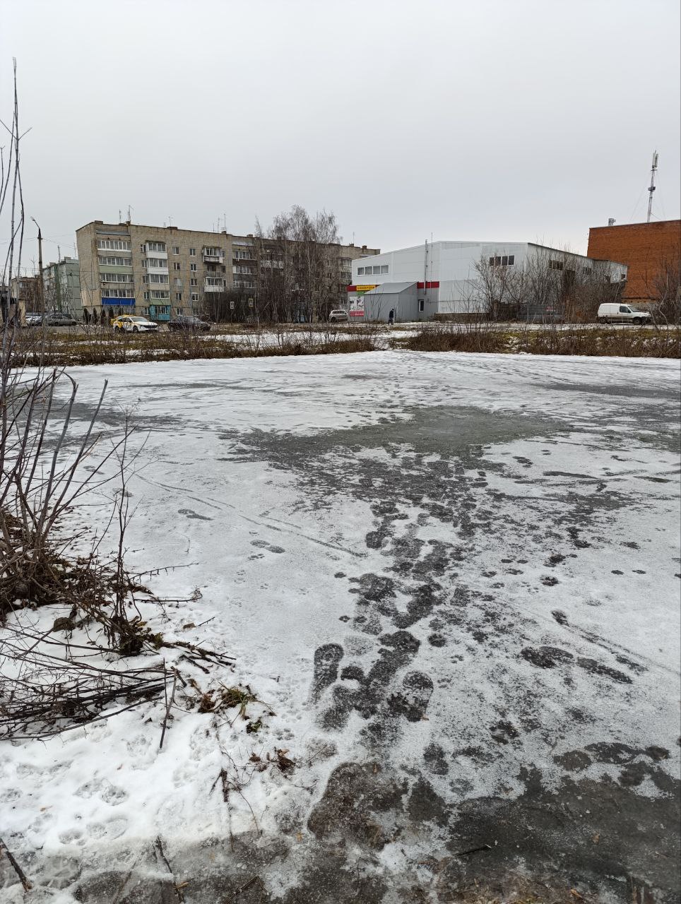 Обустройство многофункциональной площадки для игровых видов спорта по адресу: г.Донской, мкр. Центральный, ул. Заводская, в районе д. № 25