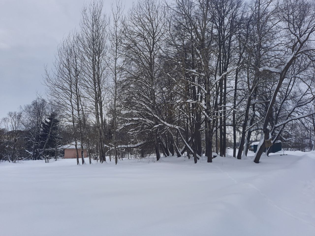 Обустройство зоны для досуга и отдыха по адресу:  Дубенский район, с Шатово