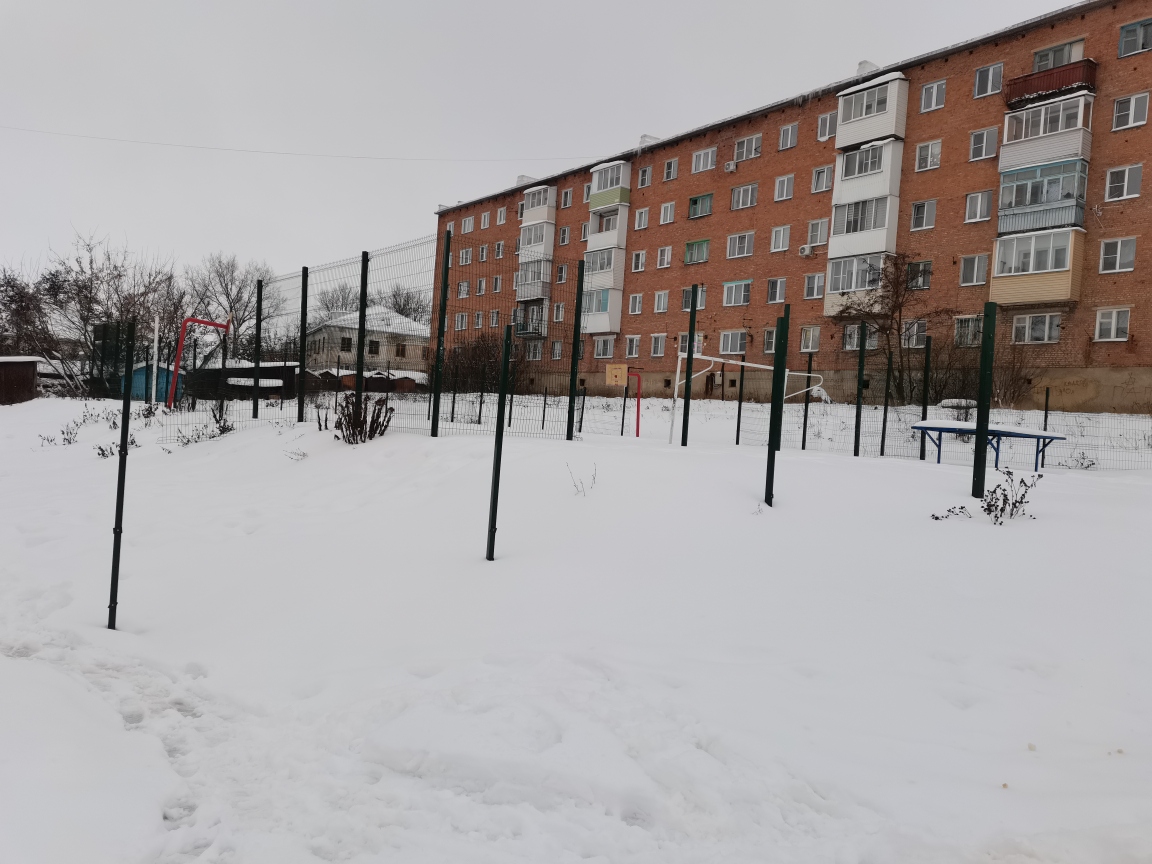 Обустройство общественного пространства по адресу: Щекинский район, город Советск, улица Октябрьская, в районе дома № 45